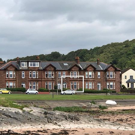 4 Kames Bay Apartment Милпорт Екстериор снимка